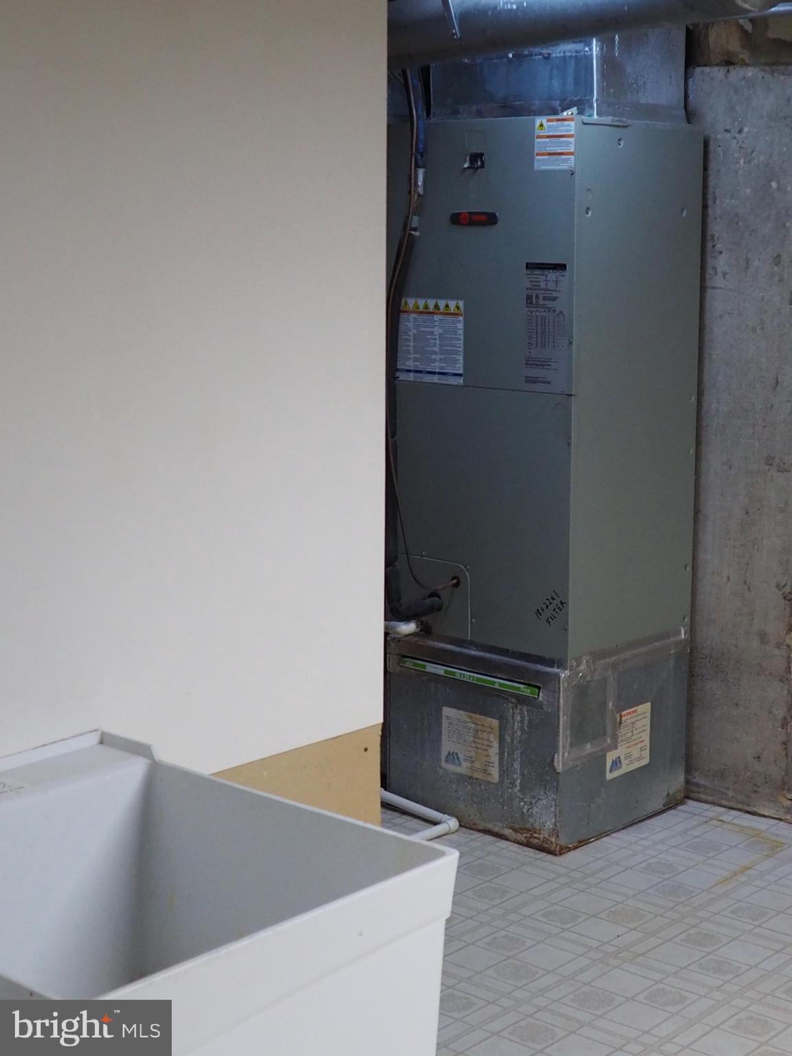 CROWNLEIGH - Residential