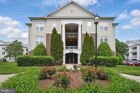 42496 MAYFLOWER TERRACE 204 BRAMBLETON VA 20148