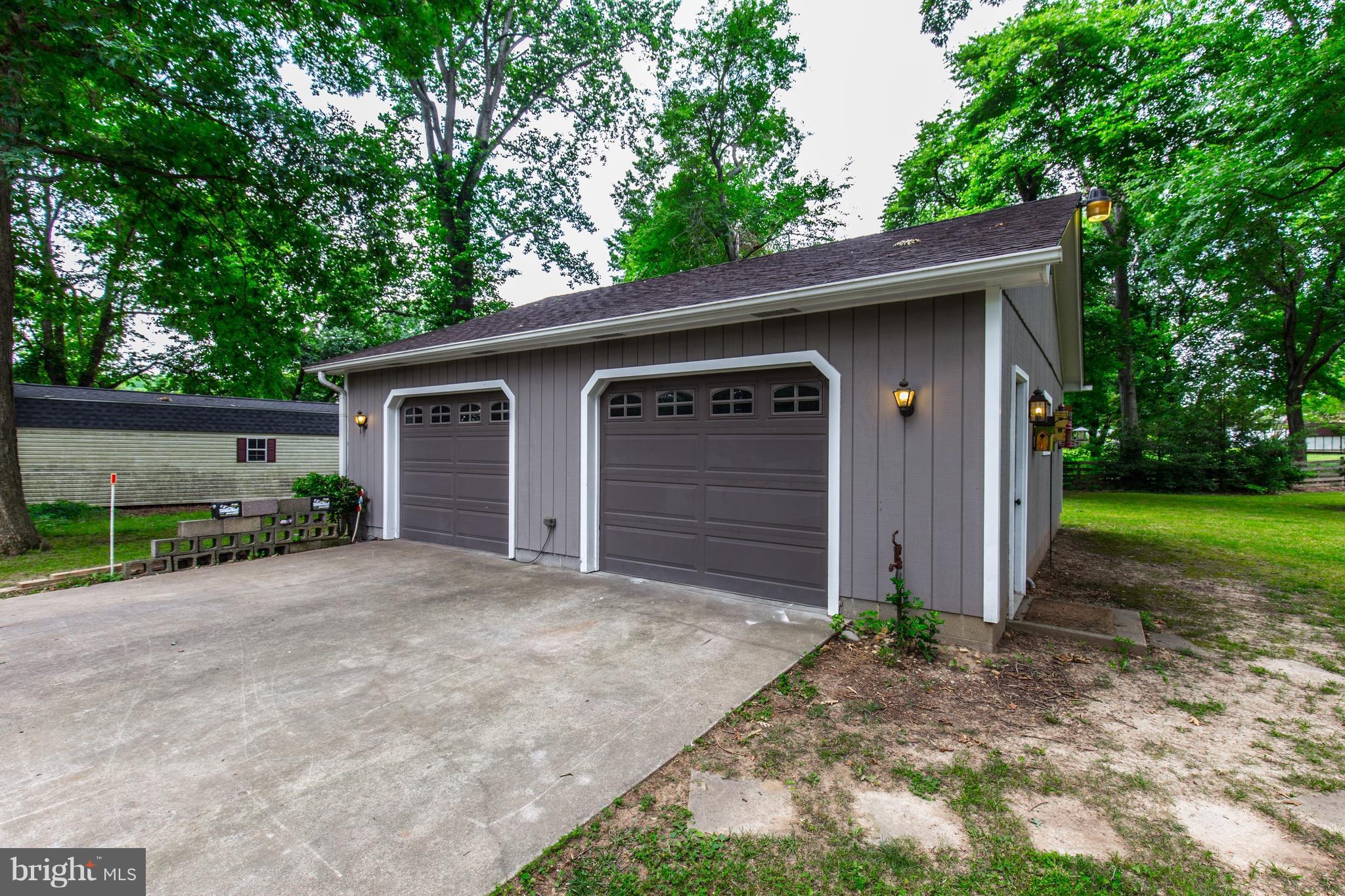 HALLEY ESTATES - Residential