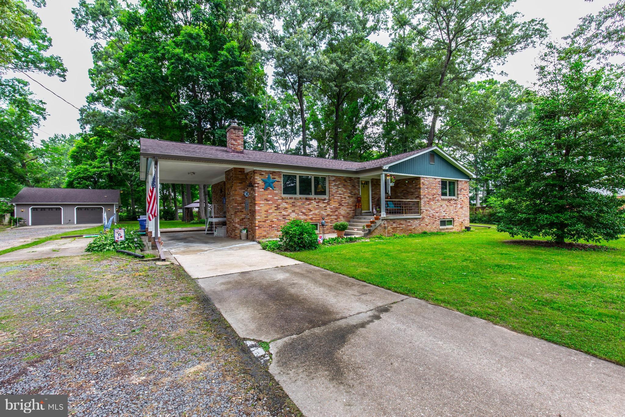 HALLEY ESTATES - Residential