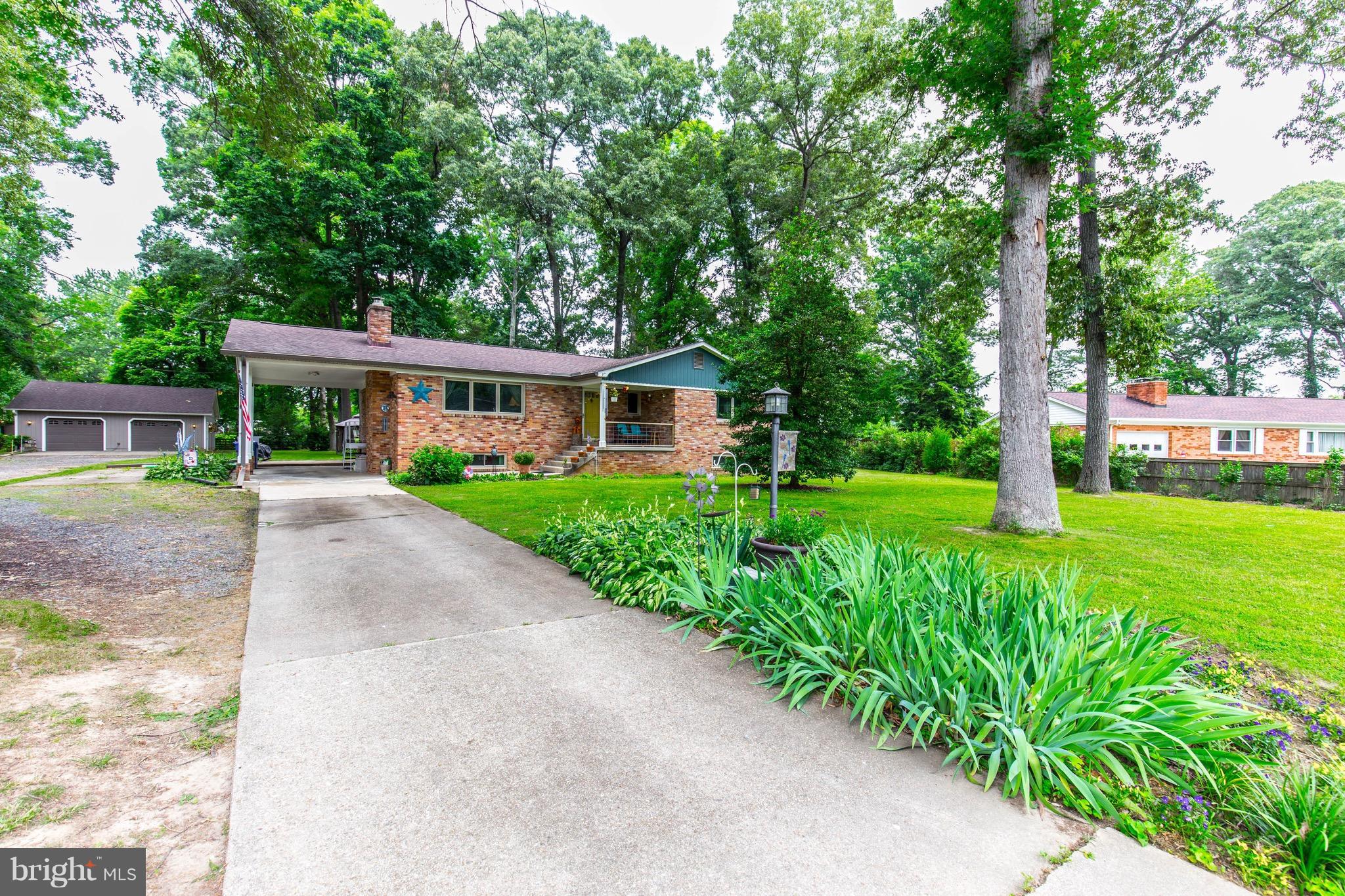 HALLEY ESTATES - Residential