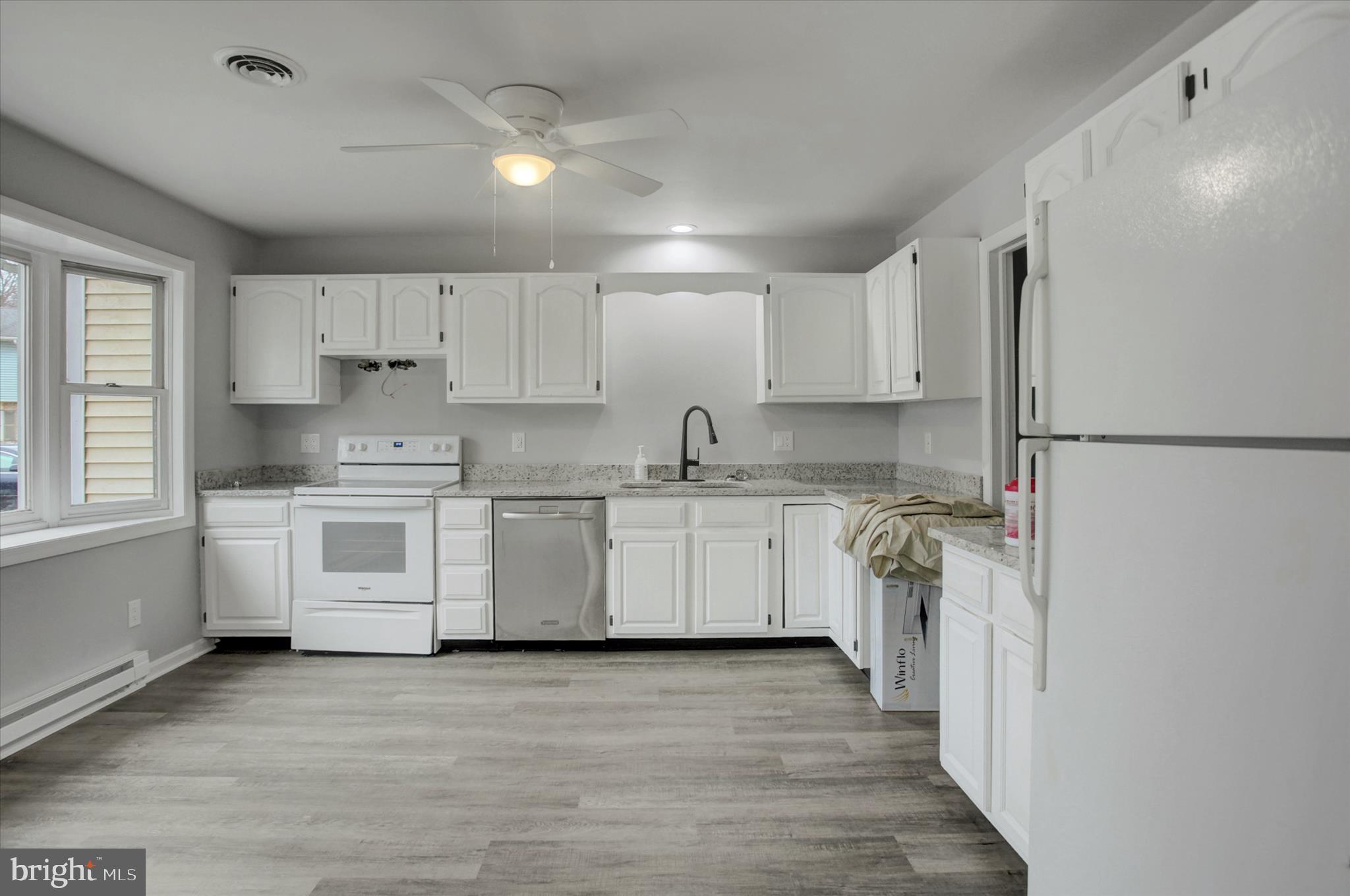 SHERWOOD MANOR - Residential