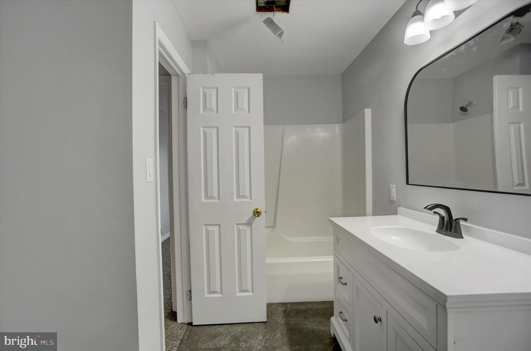 SHERWOOD MANOR - Residential