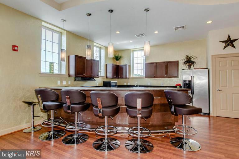 WEST VILLAGE OF SHIRLINGTON - Residential Lease