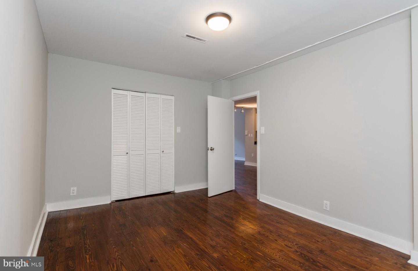 GRADUATE HOSPITAL - Residential