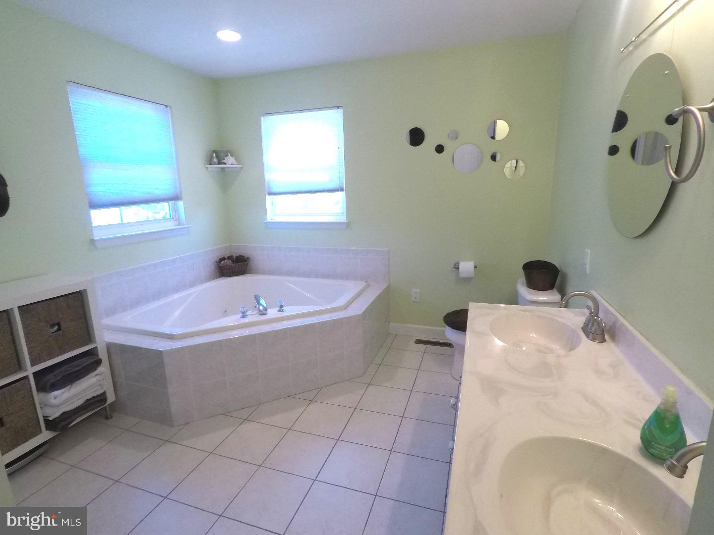 SUMMERHILL - Residential