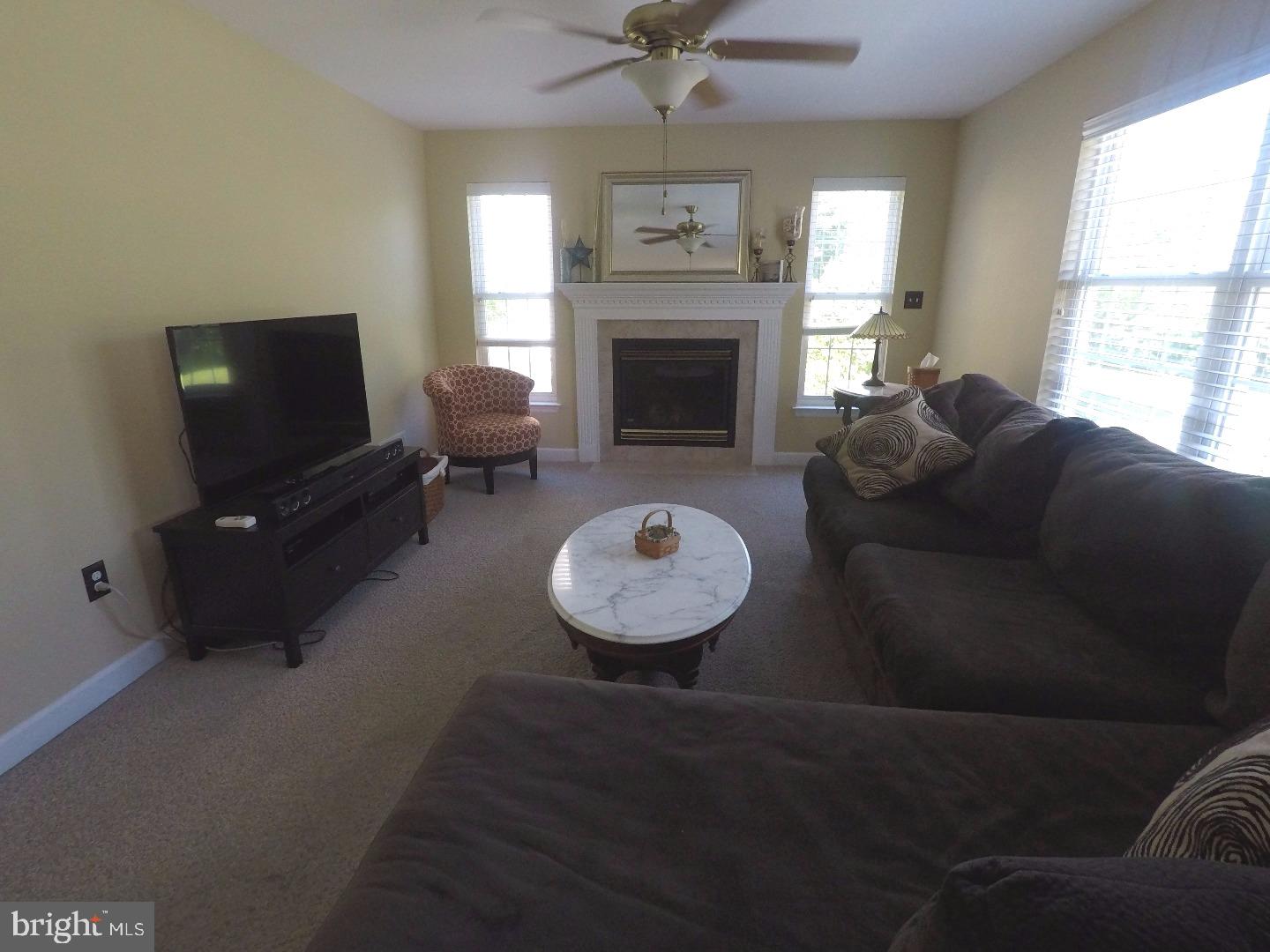 SUMMERHILL - Residential