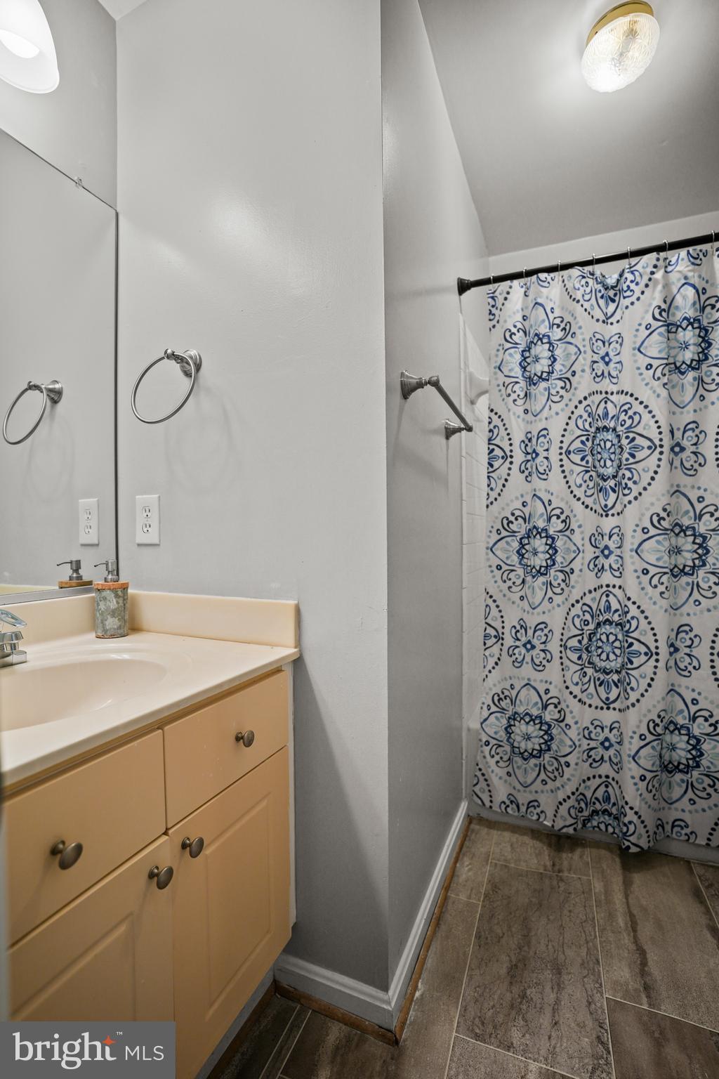 VILLAGE OF DEER PARK - Residential