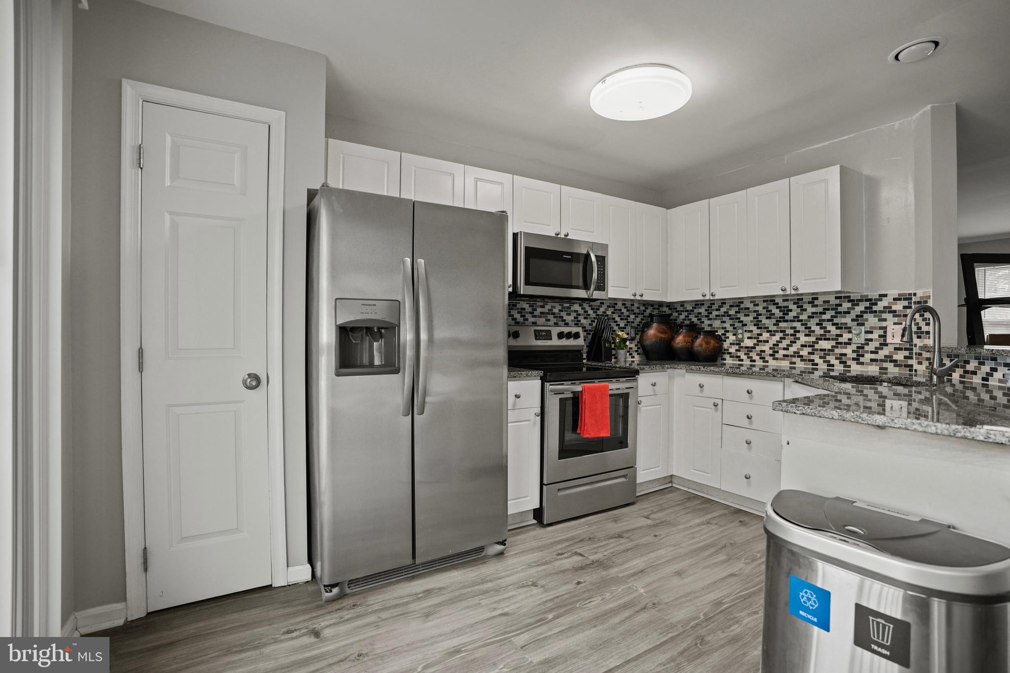 VILLAGE OF DEER PARK - Residential