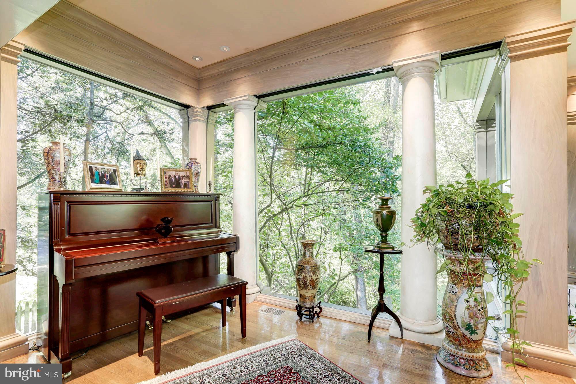 FARMINGTON - Residential