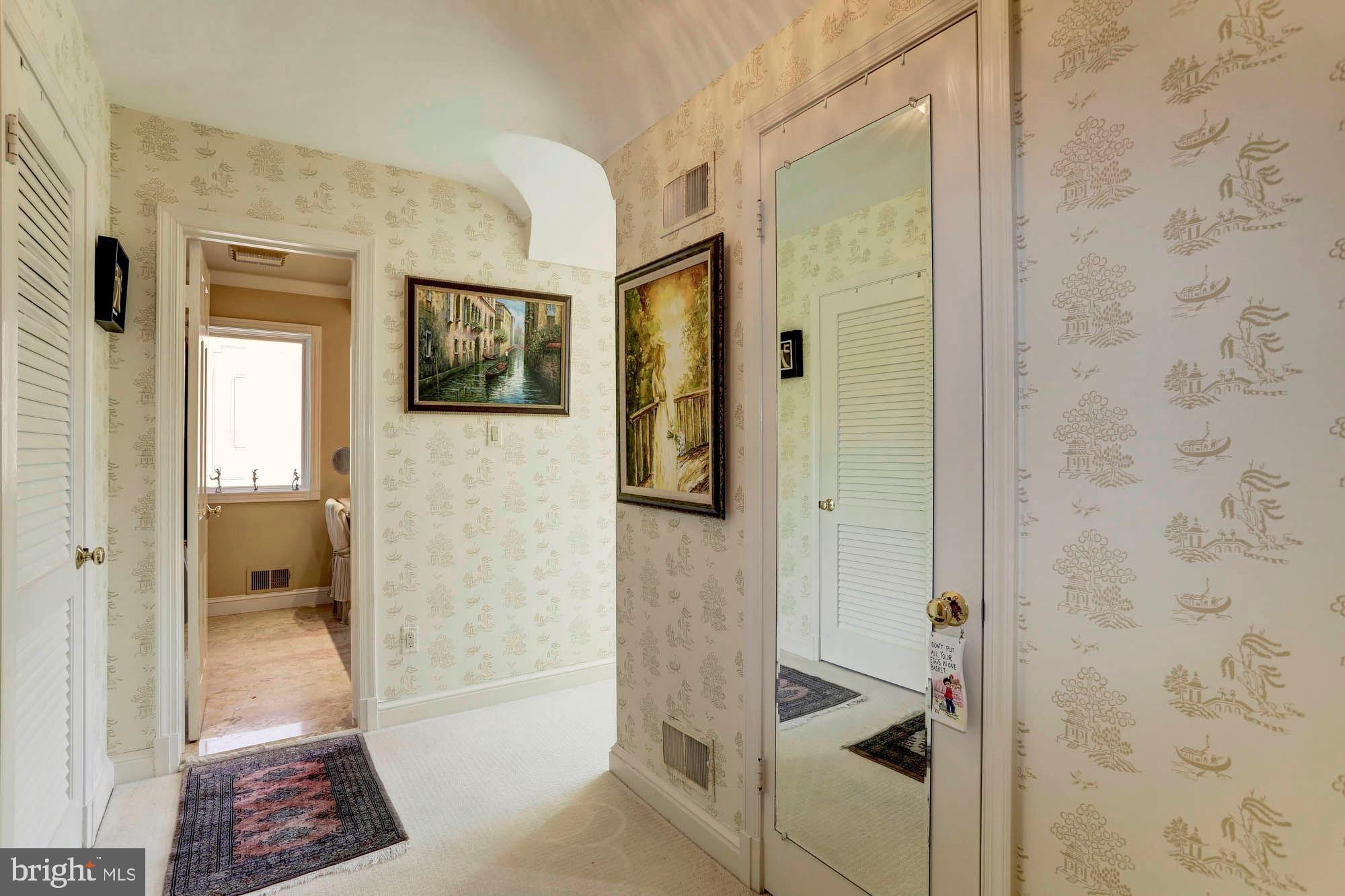 FARMINGTON - Residential