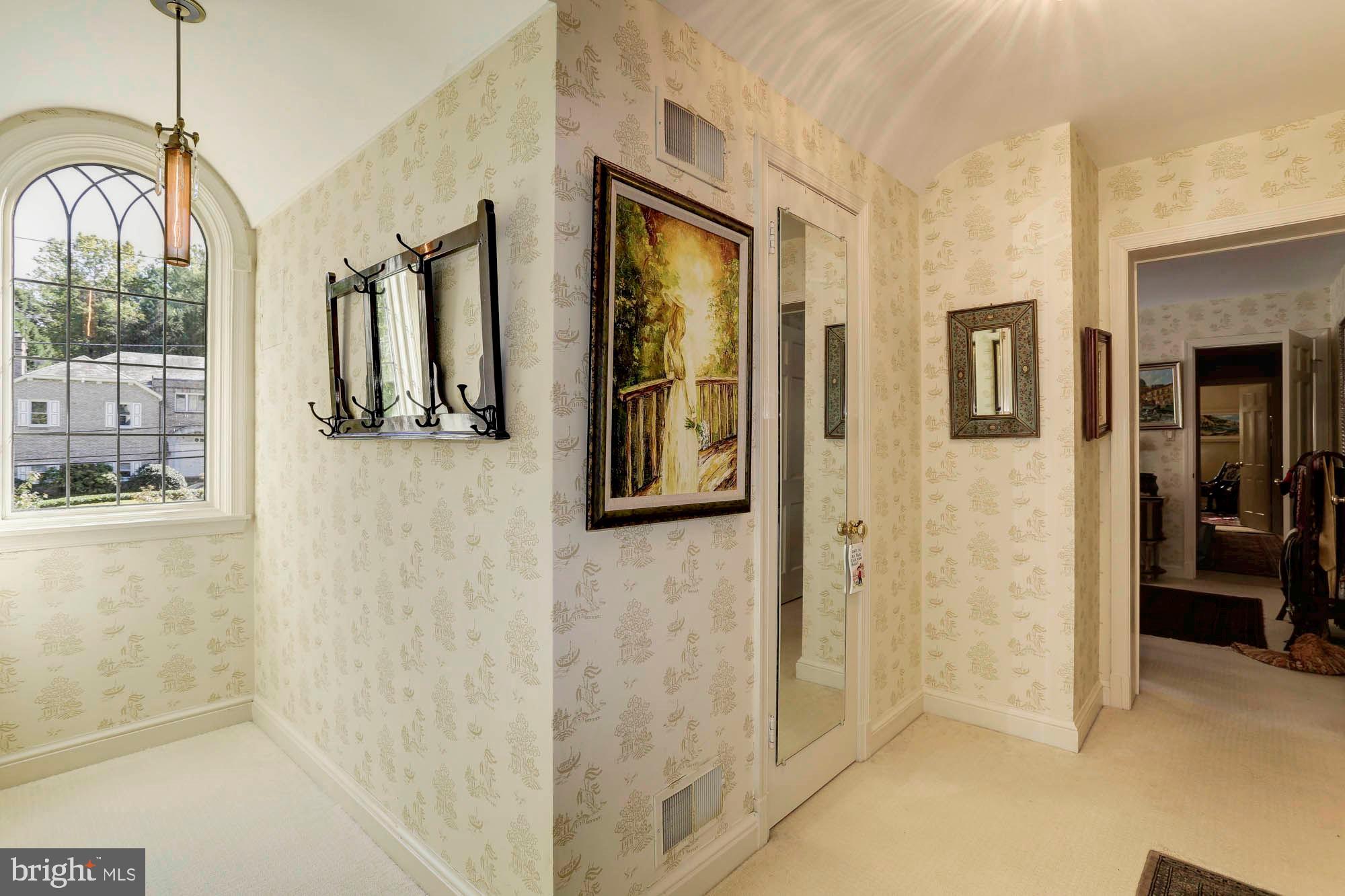 FARMINGTON - Residential