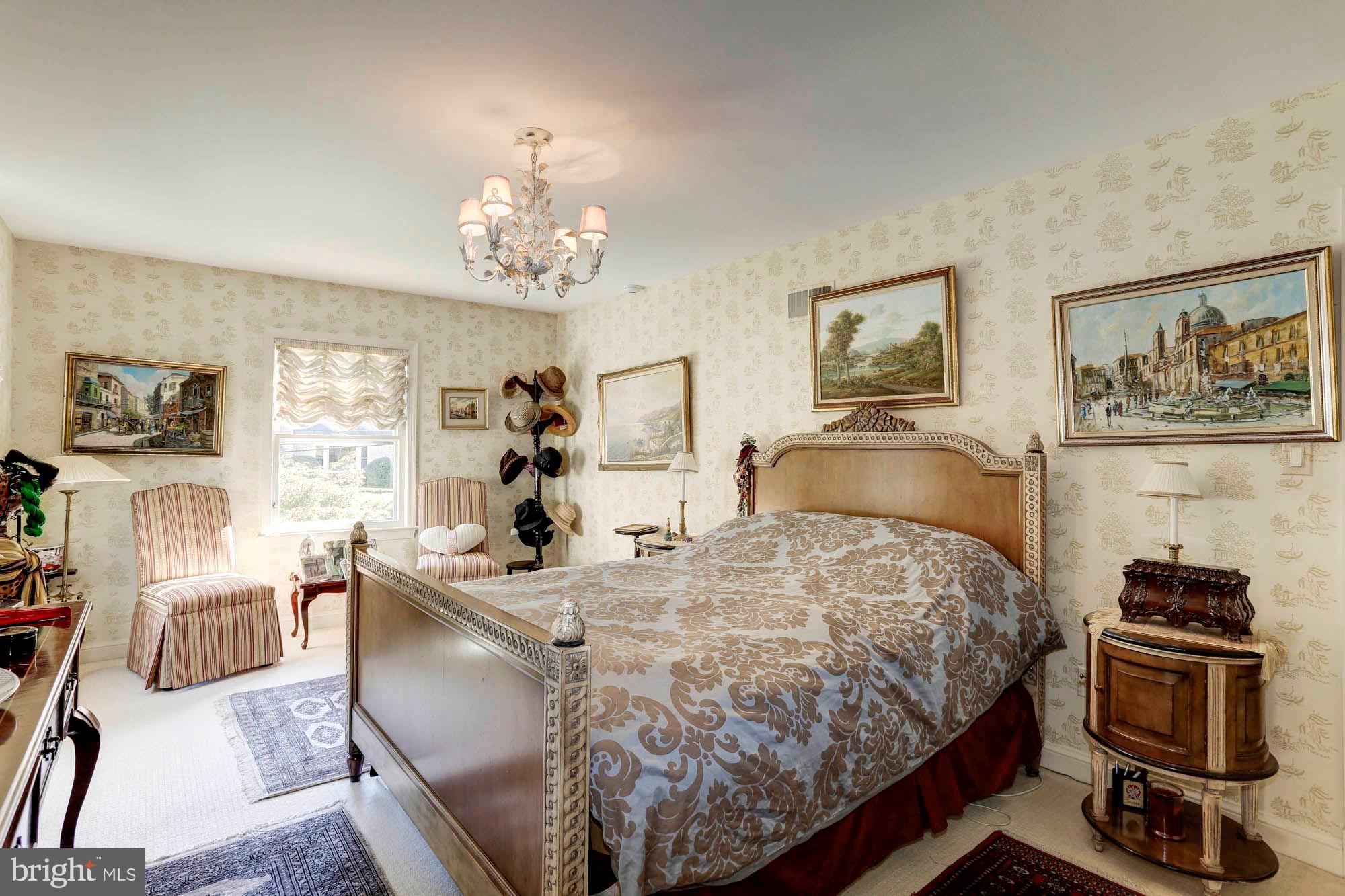 FARMINGTON - Residential