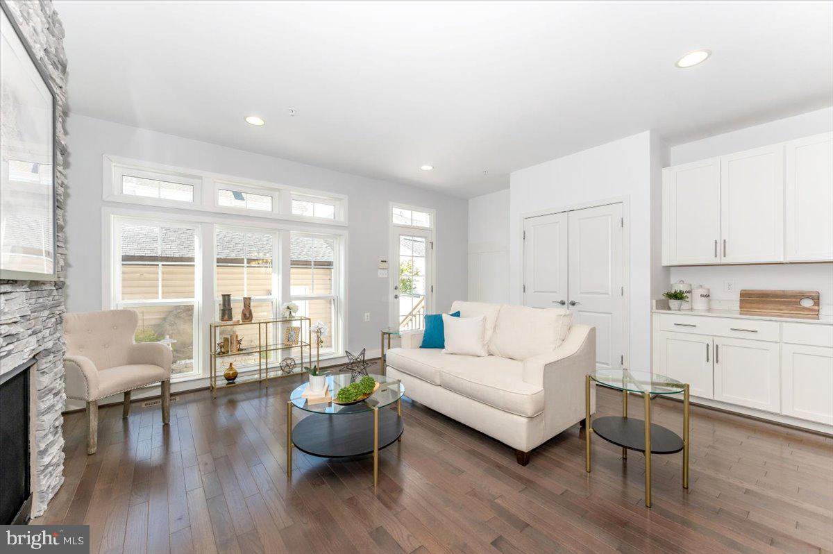 EASTCHURCH - Residential