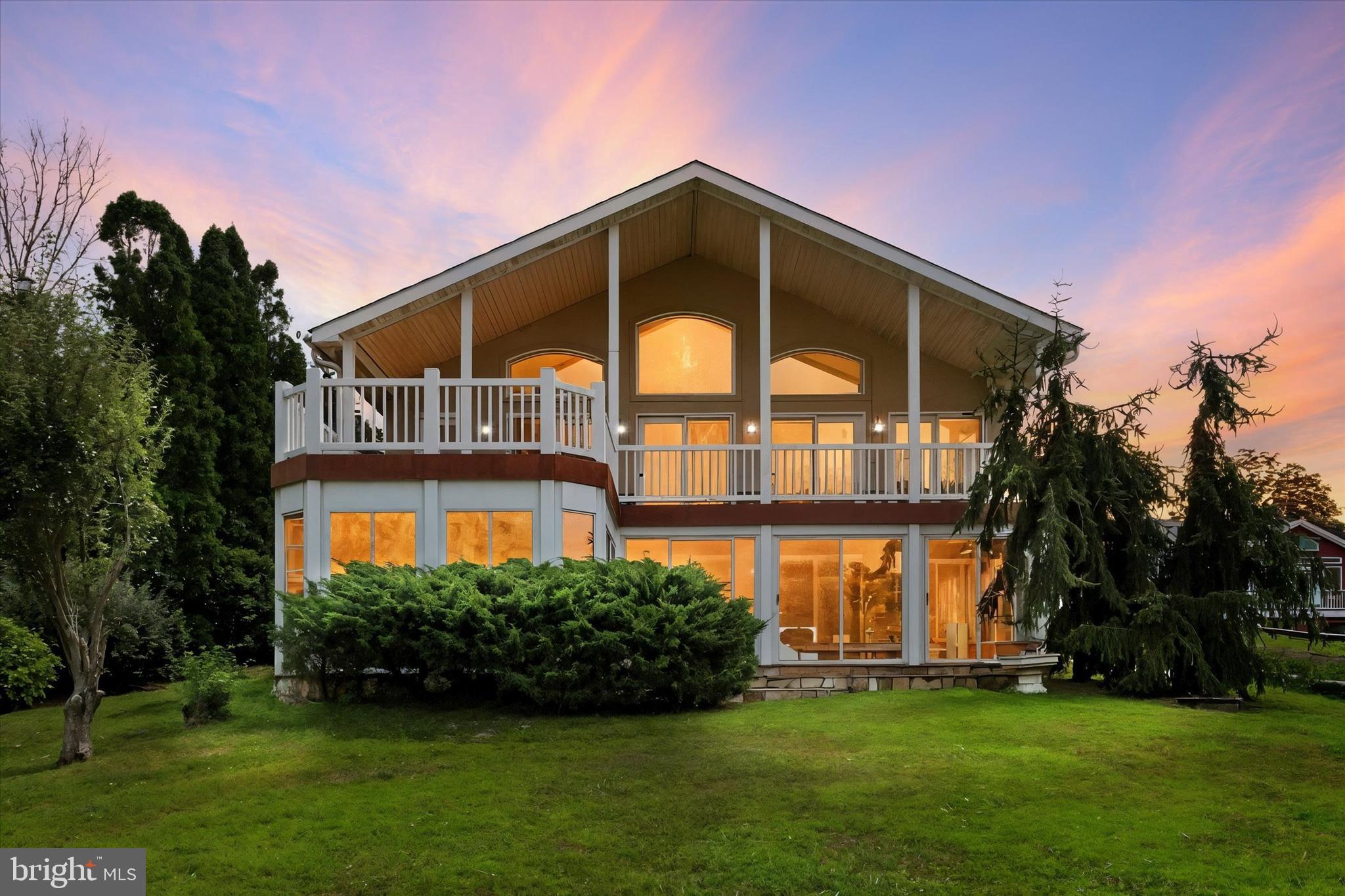 494 HERITAGE DRIVE