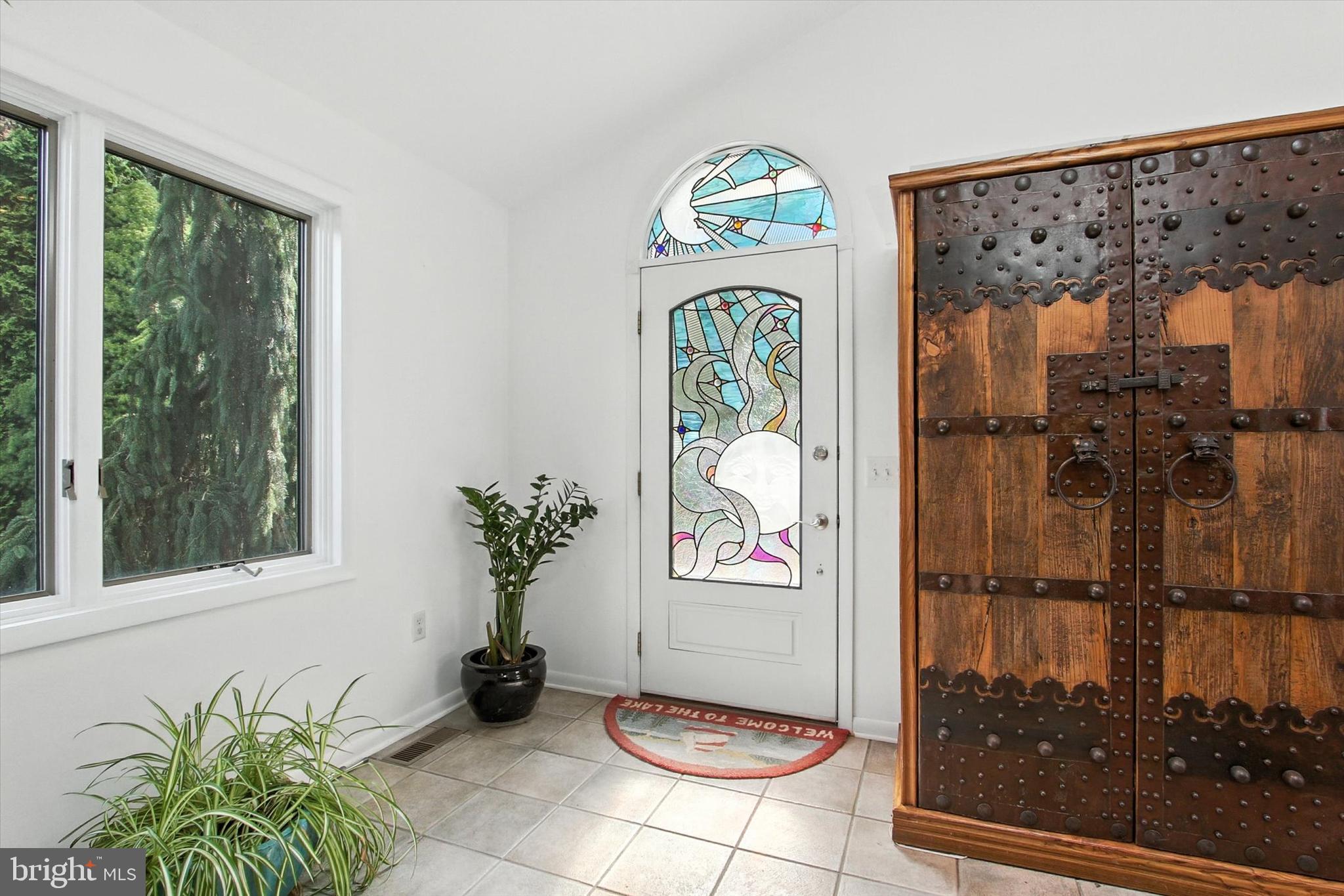 LAKE HERITAGE - Residential