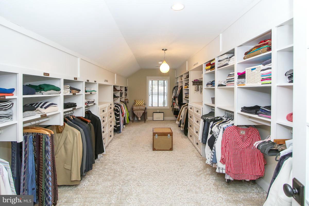 WOODHAVEN - Residential