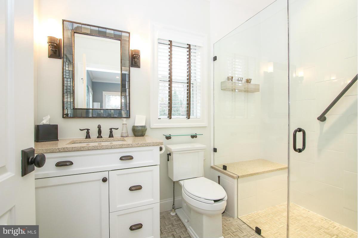 WOODHAVEN - Residential