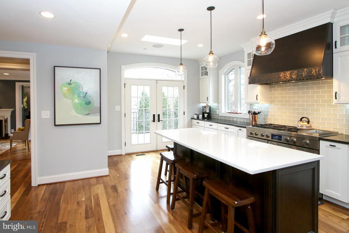 WOODHAVEN - Residential