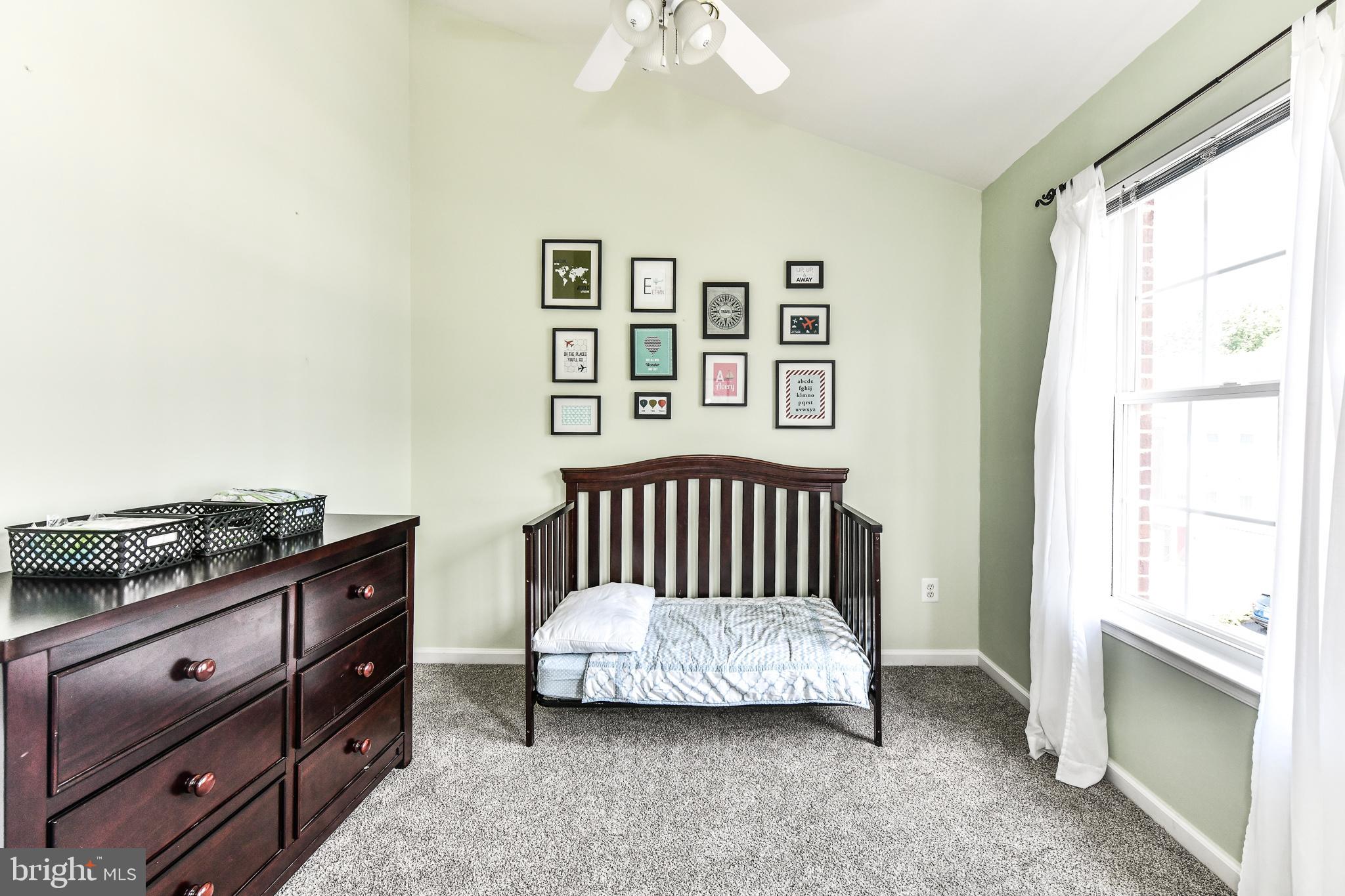 KINGSTOWNE - Residential Lease