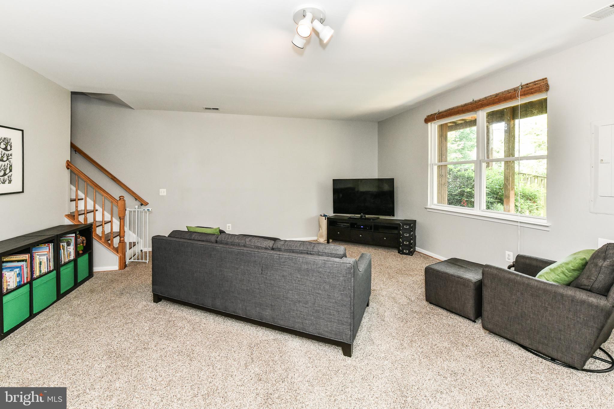 KINGSTOWNE - Residential Lease