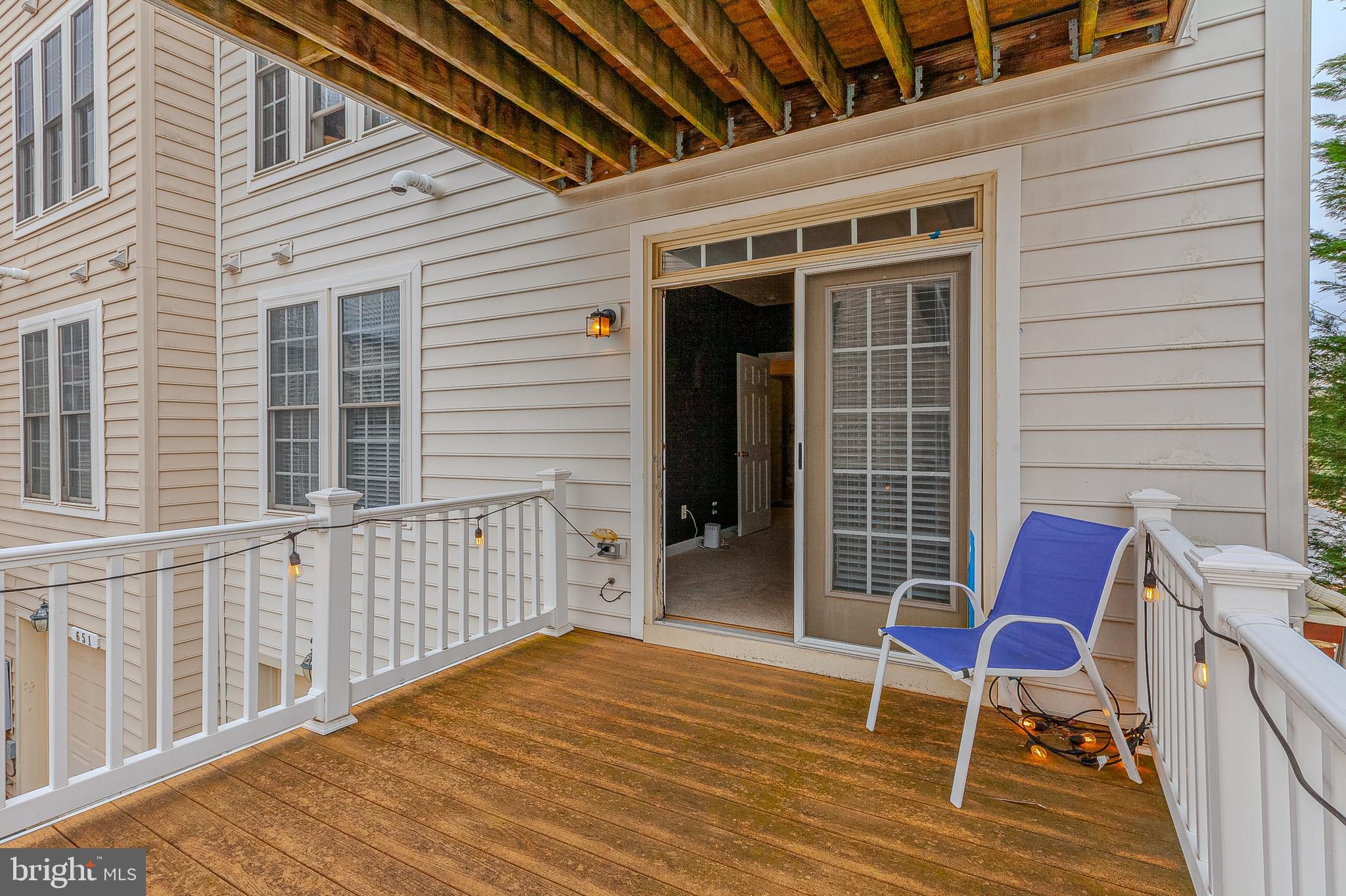 HIDDEN CREEK - Residential