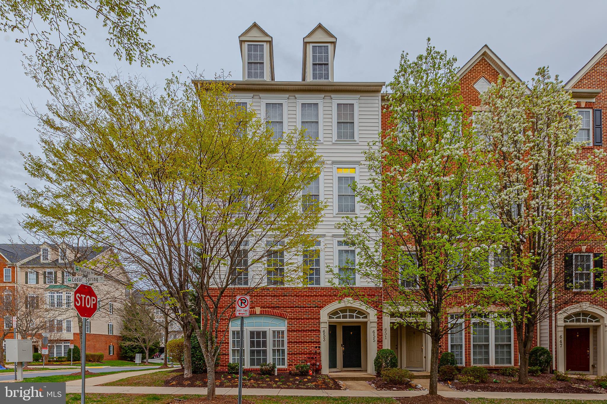 653 CEDAR SPRING STREET 653