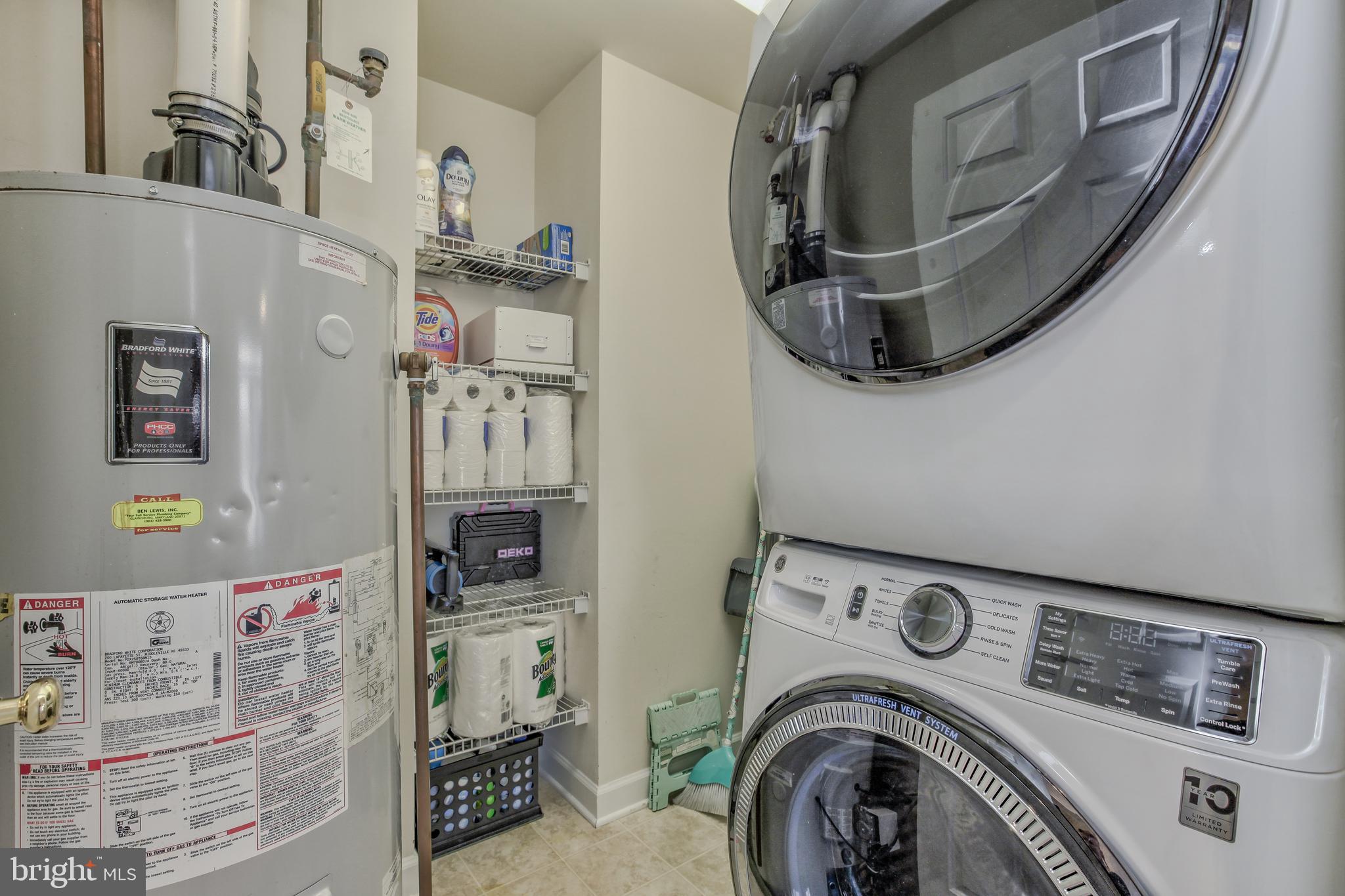 HIDDEN CREEK - Residential