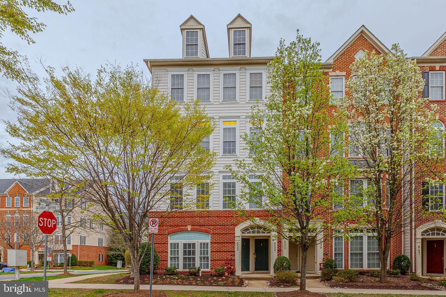 Welcome to this immaculate, move-in-ready end-unit in the desirable community of Hidden Creek! This beautifully updated unit features three bedrooms, two and a half bathrooms, an inviting open floor plan, a luxurious eat-in kitchen with quartz countertops and stainless-steel appliances, impressive primary suite with tray ceilings, updated flooring and carpet, in-unit laundry, a private balcony, and garage. Enjoy living next door to the clubhouse, which includes the community pool and fitness center. Residents of this community enjoy living in close proximity to restaurants, grocery stores, parks, and local schools. This home is situated near Rio and Crown for additional dining and entertainment options. Additionally, commuters will appreciate the proximity to Shady Grove Metro station, nearby bus routes, and easy access to I-270 and the Intercounty Connector! Welcome, and enjoy!