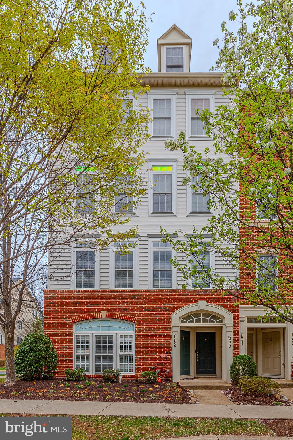 653 CEDAR SPRING STREET 653