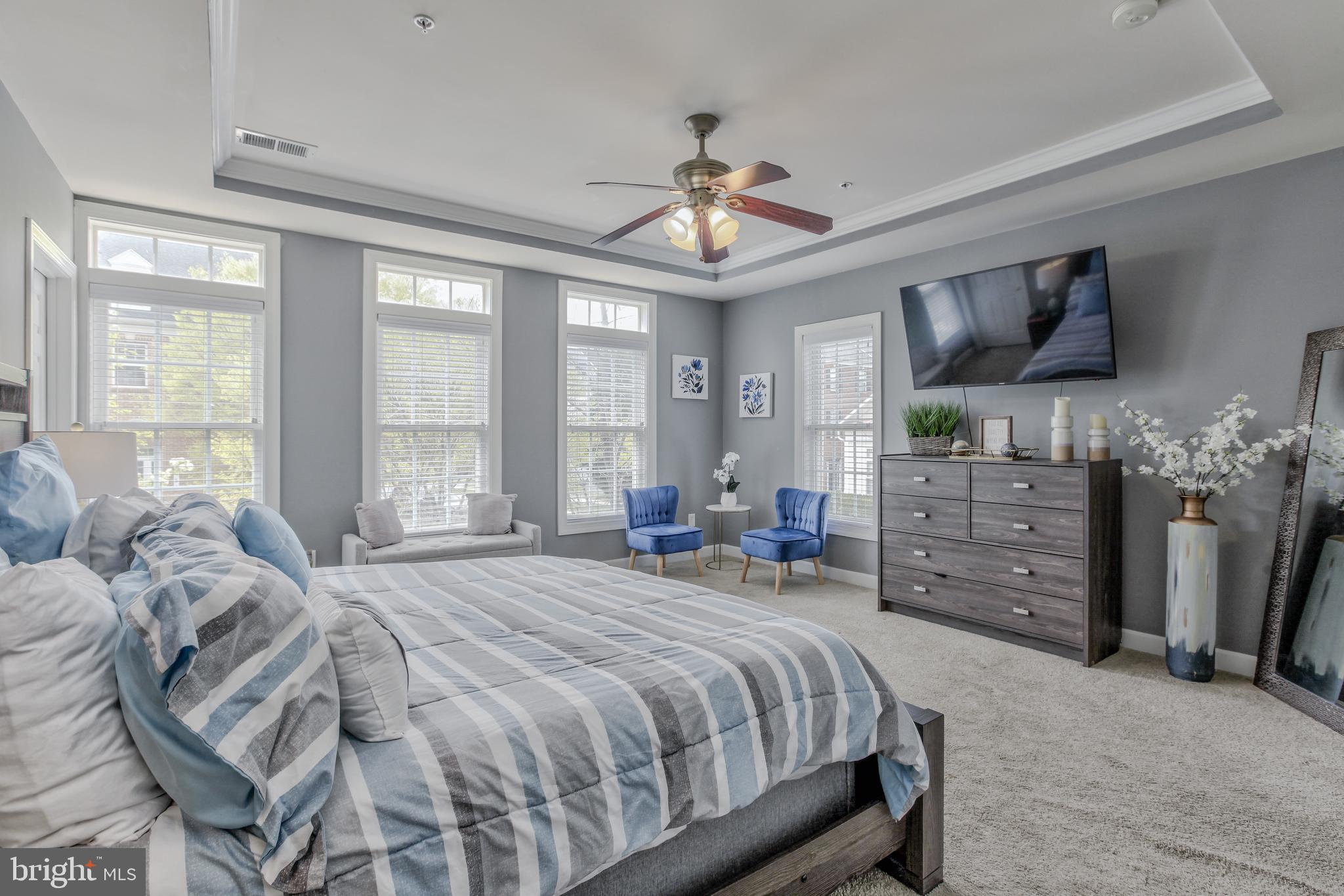 HIDDEN CREEK - Residential