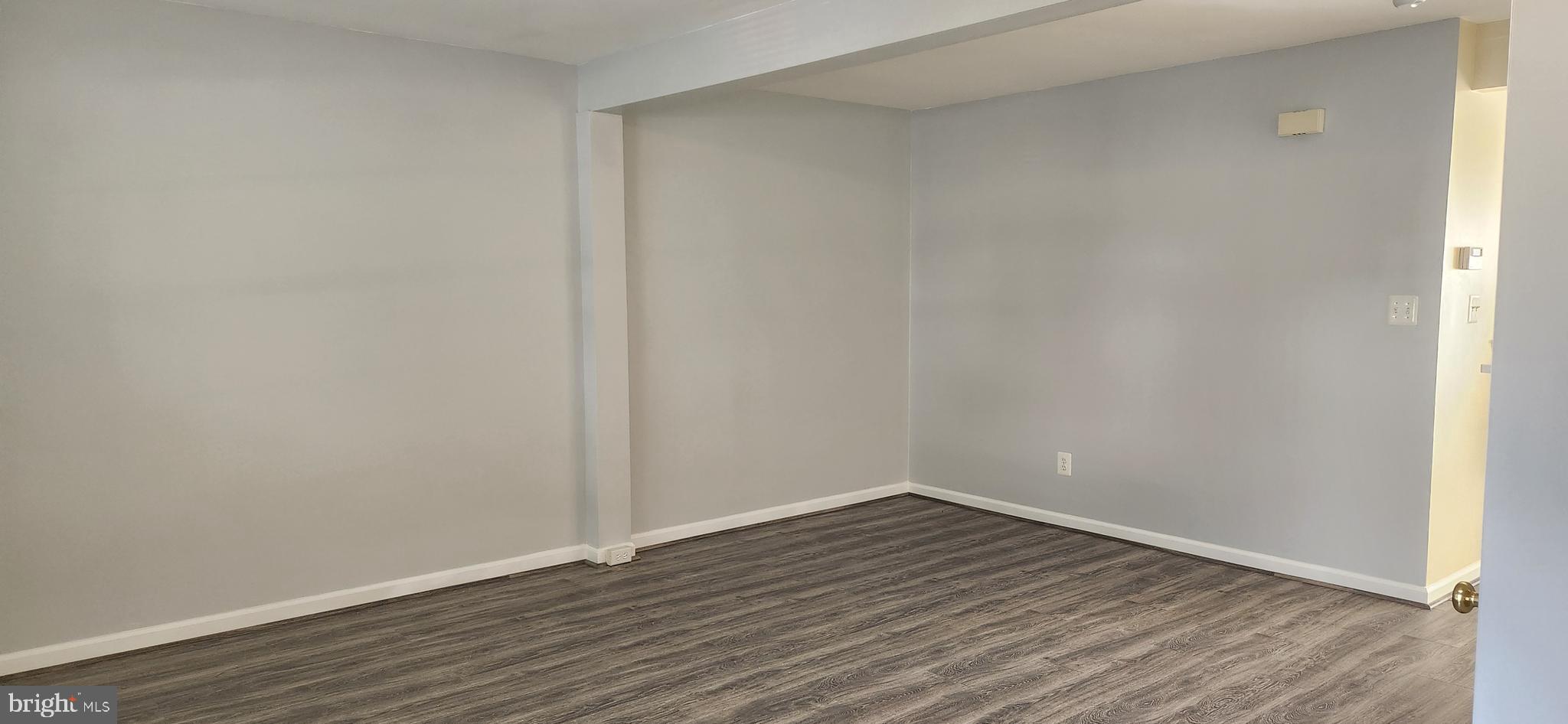 9075 FALCON GLEN COURT