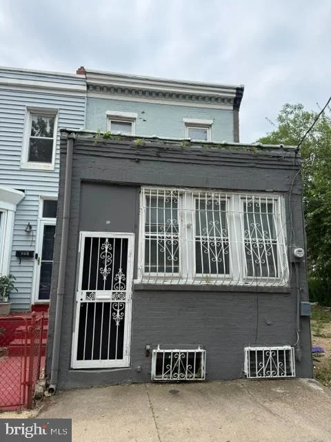 314 Clinton Street, Camden, NJ 08103 - #: NJCD2121036