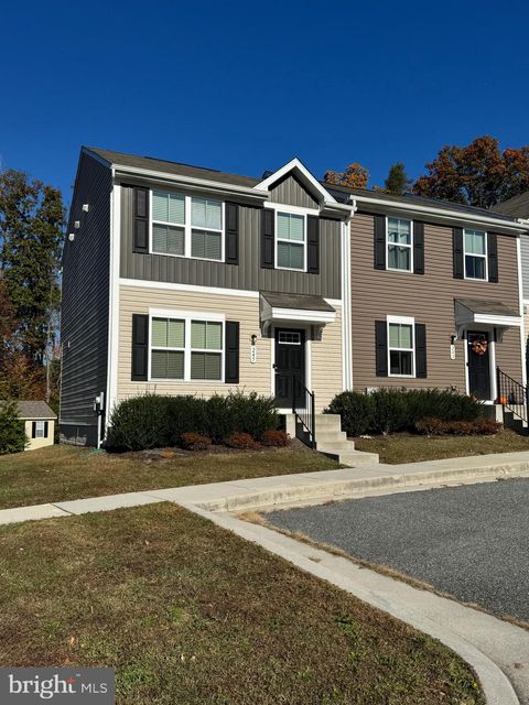 245 TOURNAMENT CIRCLE NORTH EAST MD 21901