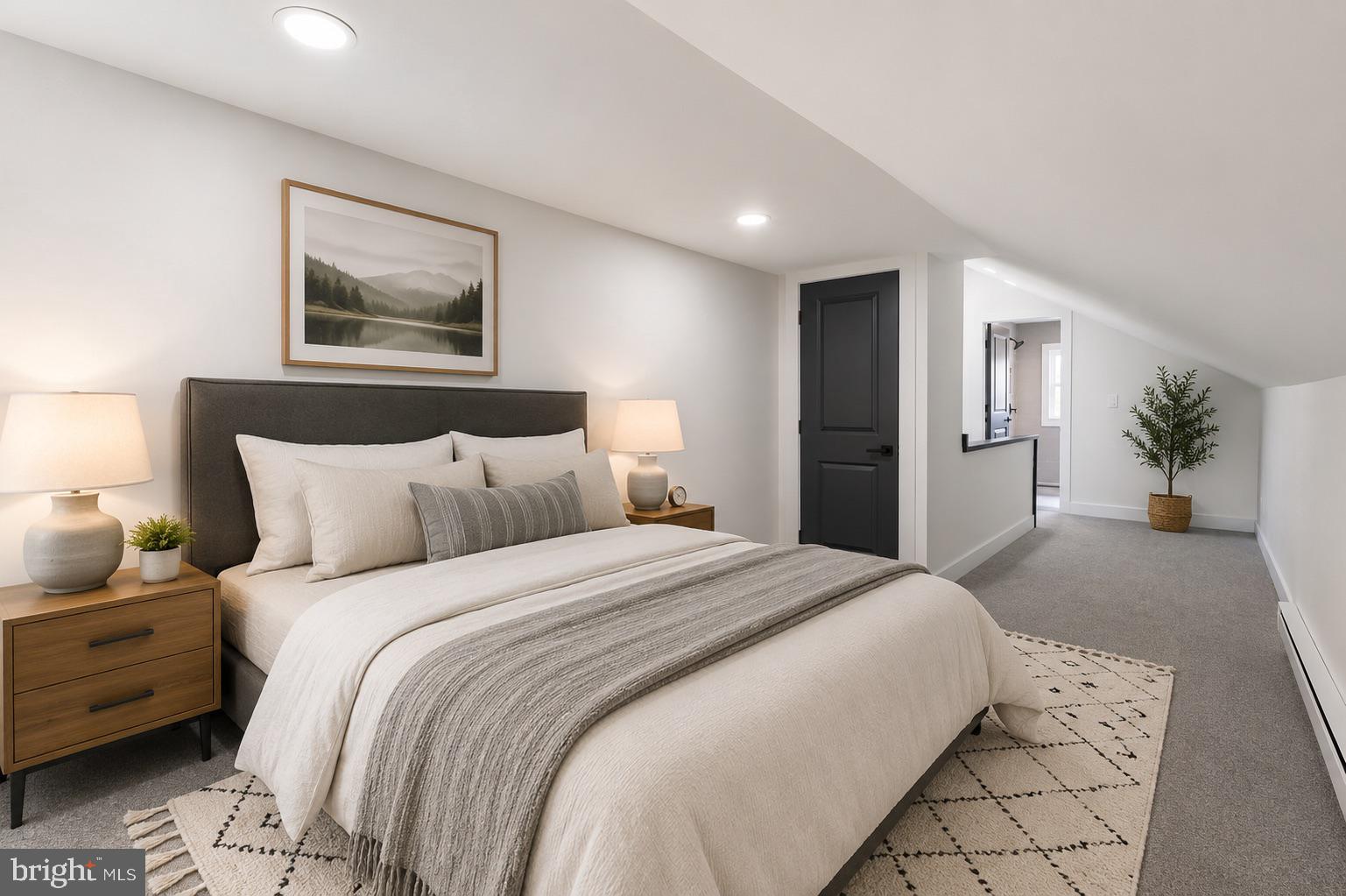 GREYTHORNE WOODS - Residential