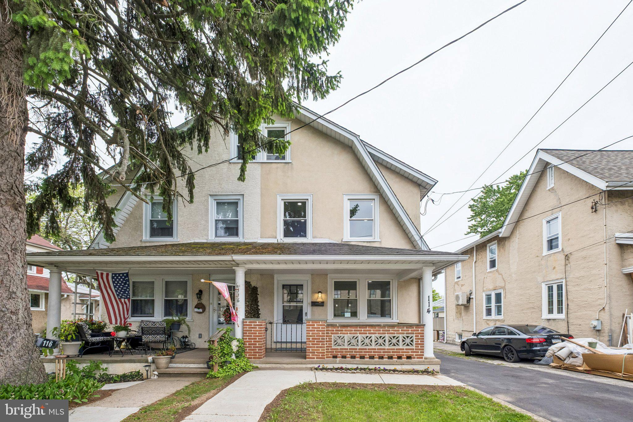 GREYTHORNE WOODS - Residential