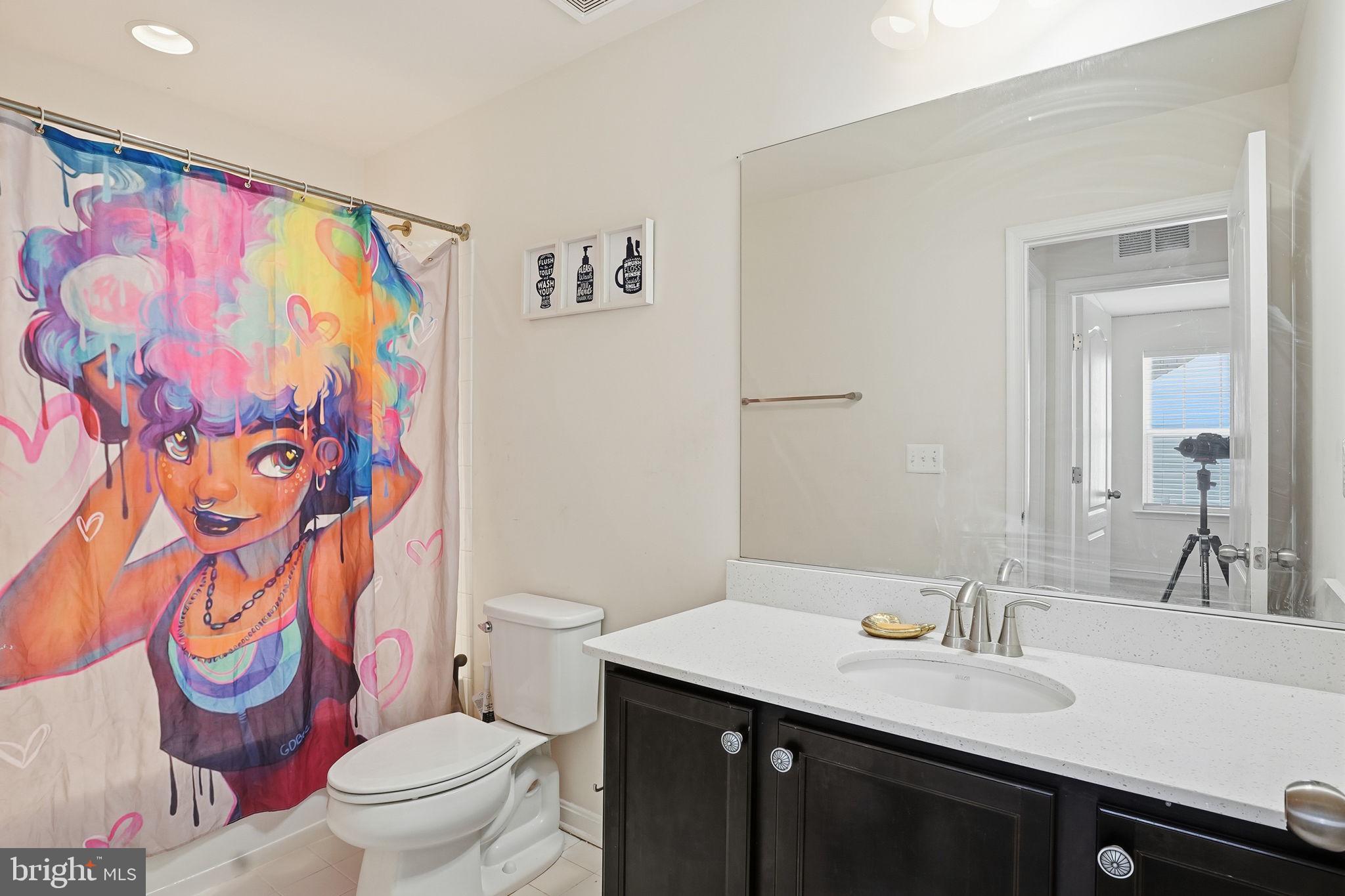 WINDSOR MANOR - Residential