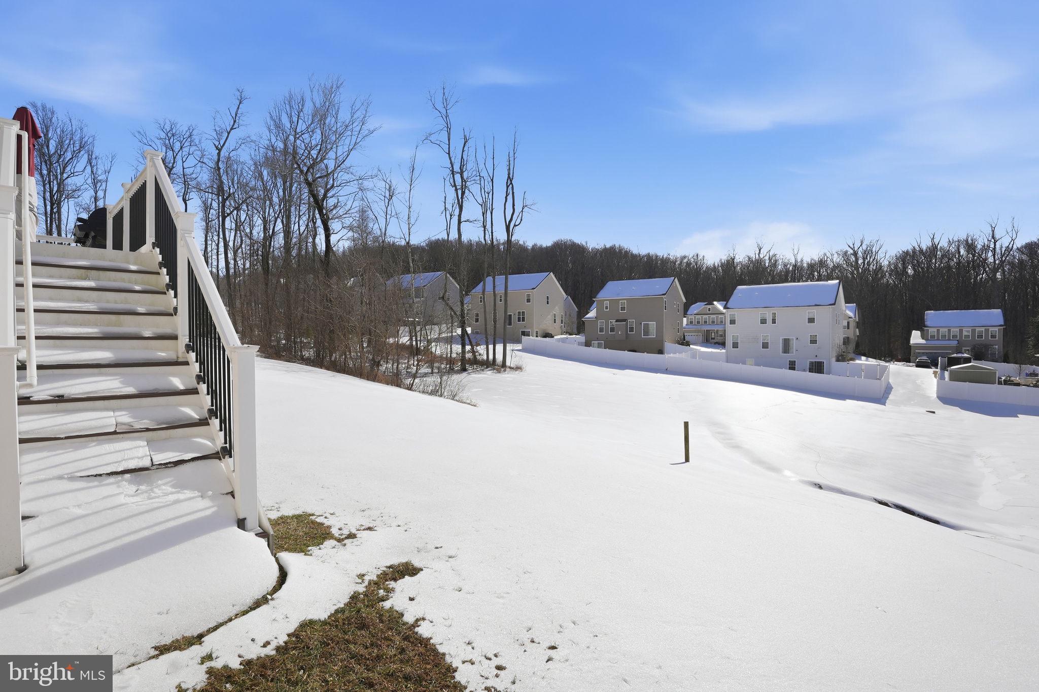 WINDSOR MANOR - Residential