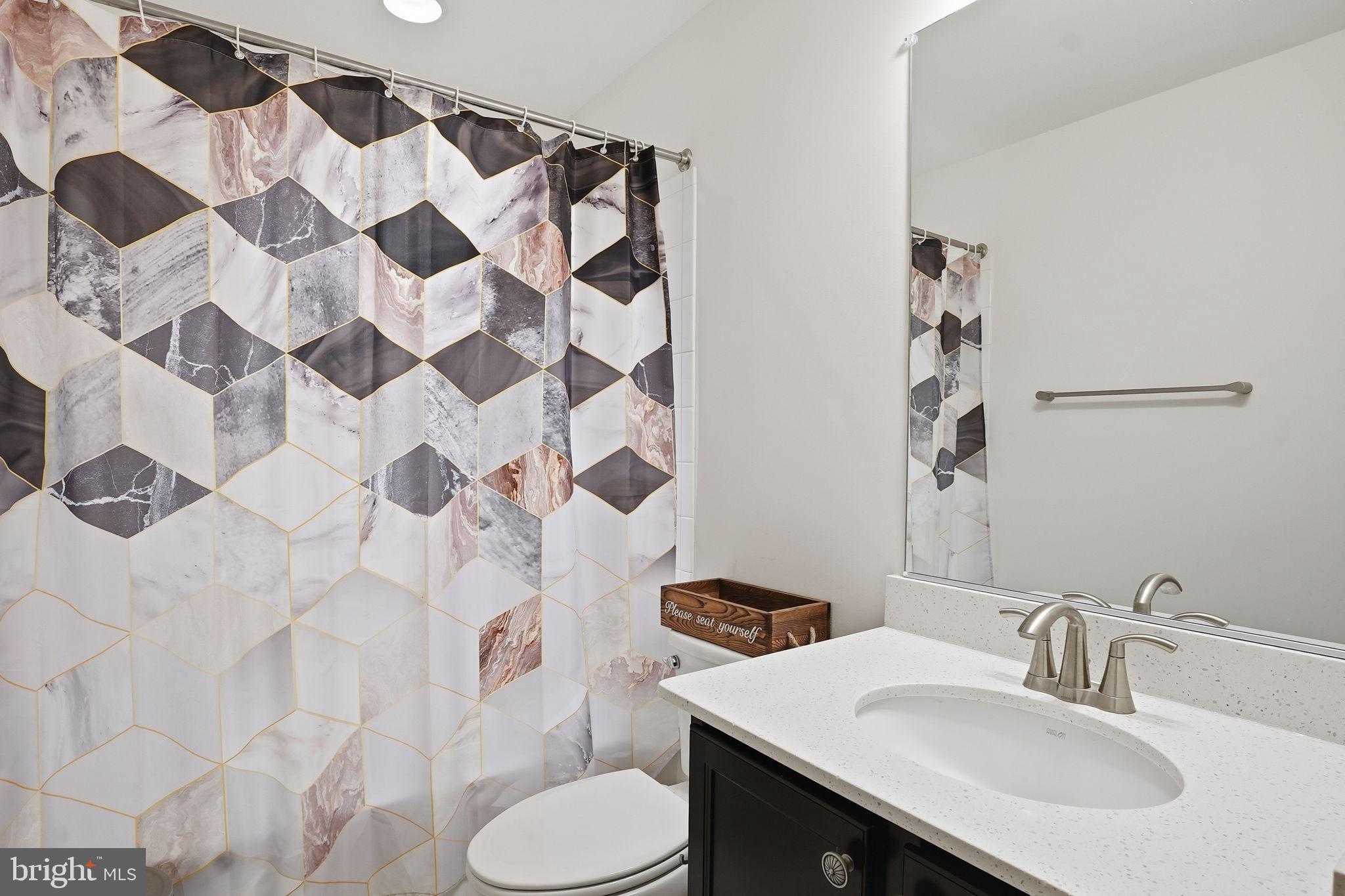 WINDSOR MANOR - Residential