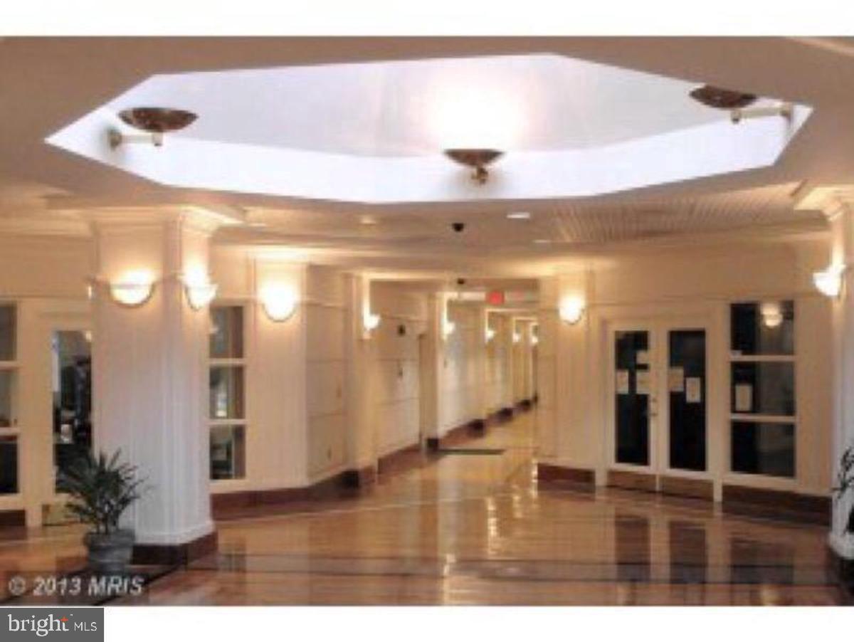 WATERGATE AT LANDMARK - Residential Lease