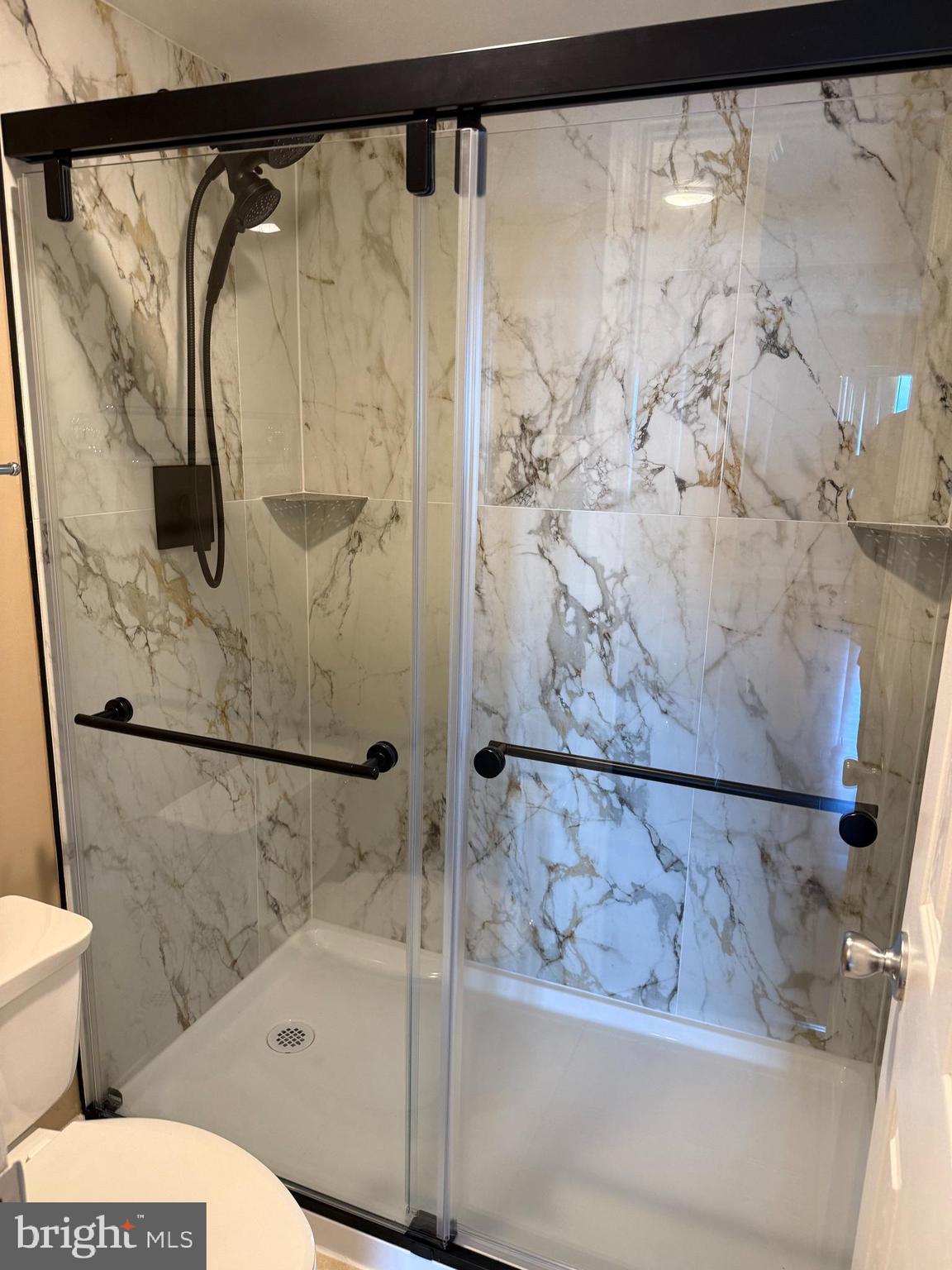 WATERGATE AT LANDMARK - Residential Lease