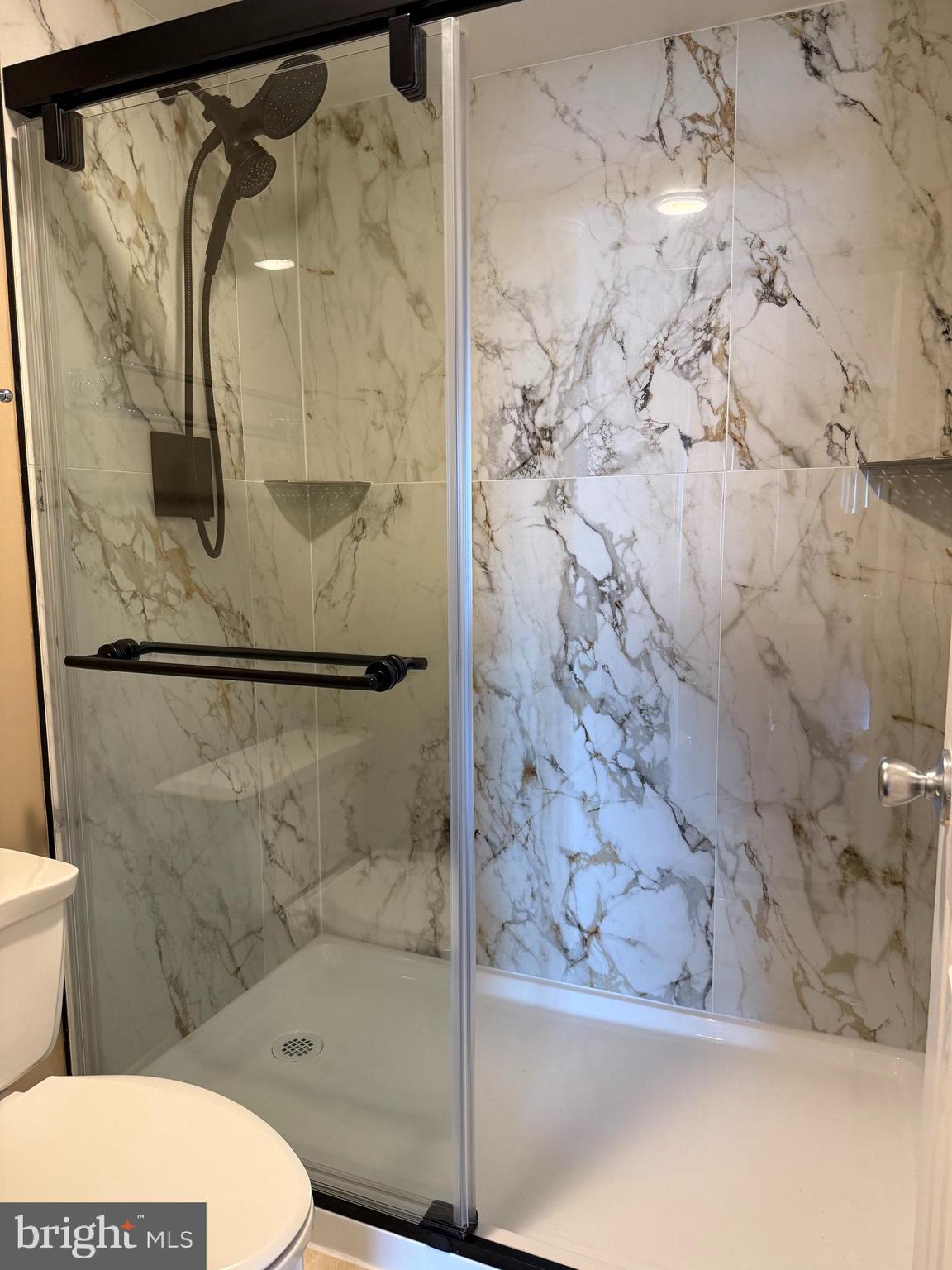 WATERGATE AT LANDMARK - Residential Lease