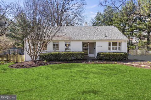 Photo of 10114 Summit Avenue, Kensington, MD 20895 (MLS # MDMC2123604) Photo of 10114 Summit Avenue, Kensington, MD 20895 (MLS # MDMC2123604)