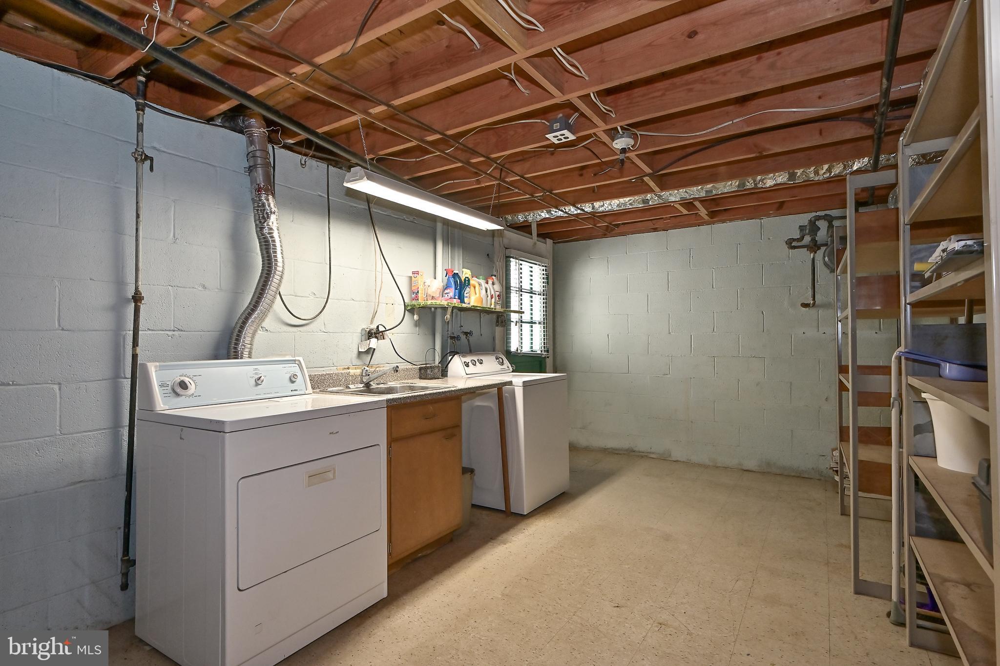 KERRYBROOKE - Residential