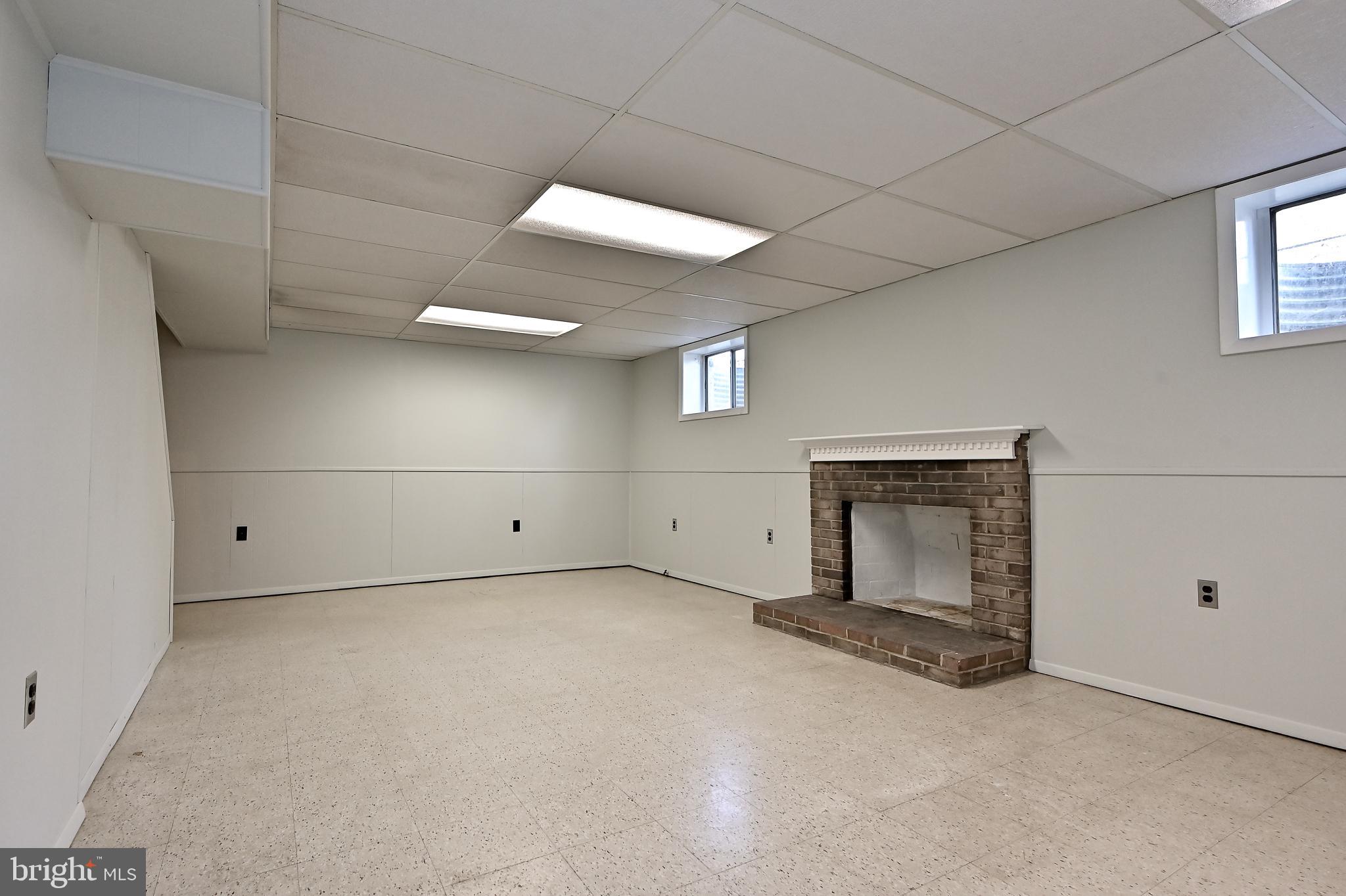 KERRYBROOKE - Residential