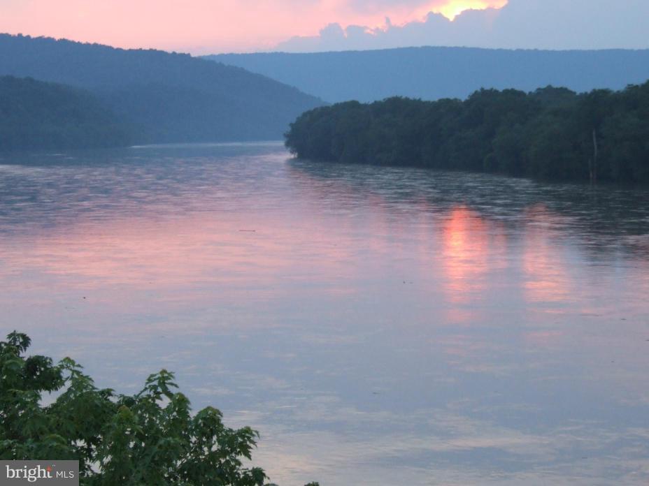 BRUNSWICK CROSSING - Residential