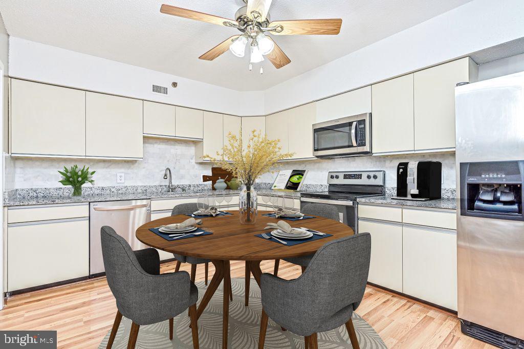 FALLS CHURCH - Residential