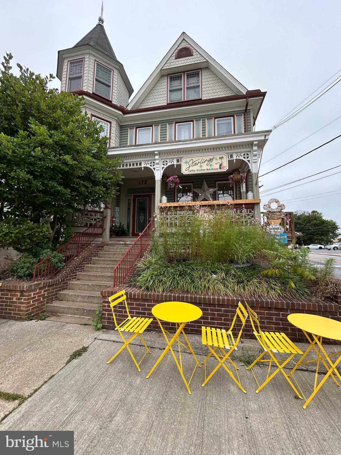 172 E MAIN STREET