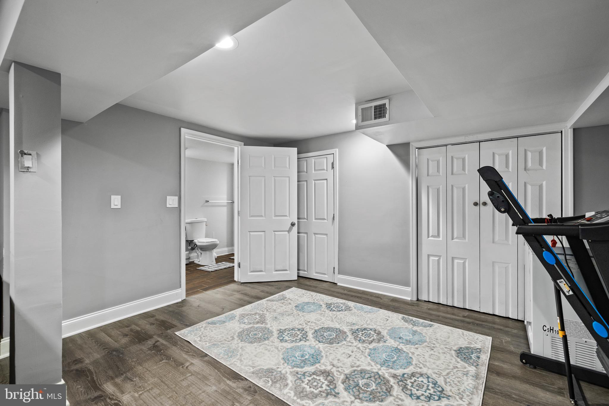 ORIGINAL NORTHWOOD - Residential