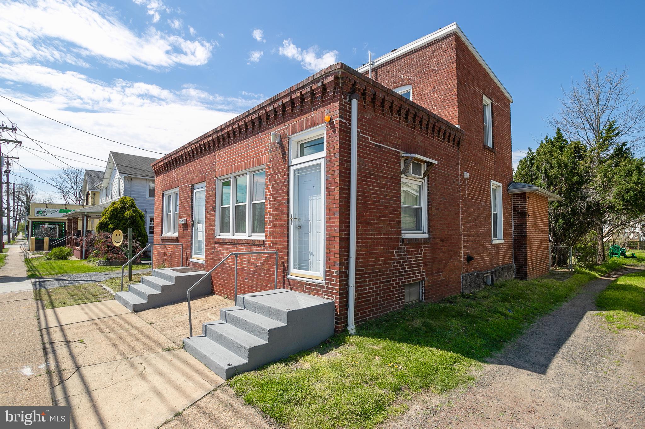 616 ROUTE 130 CAMDEN AVE